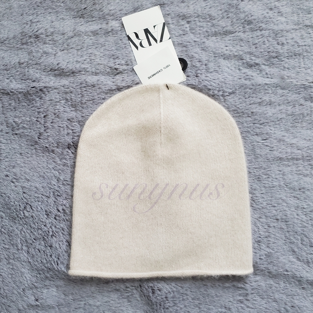 Zara 100% Cashmere Beanie - Picture 6 of 6